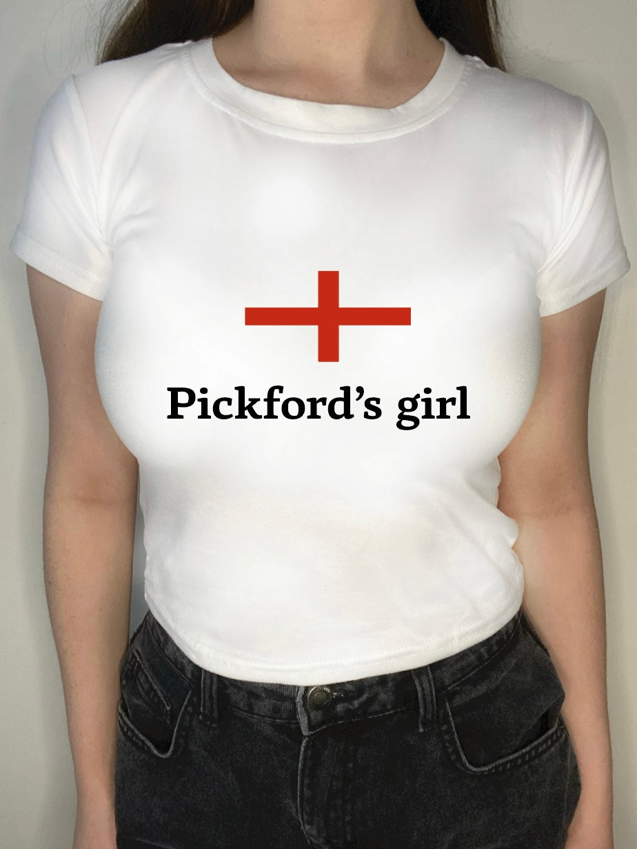 'Saka's girl" England player's girl graphic crop top