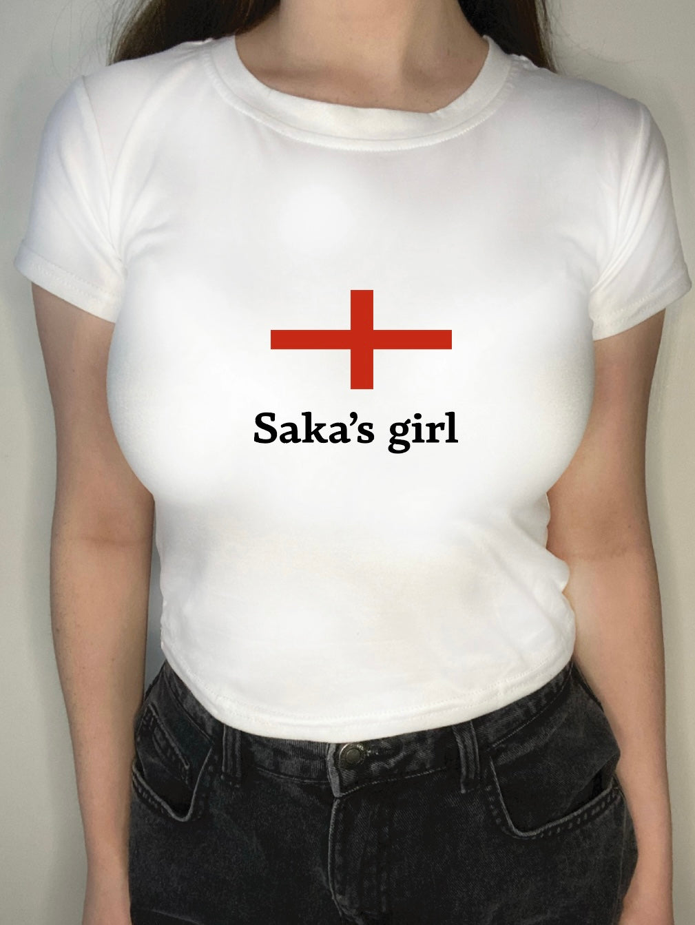 'Saka's girl" England player's girl graphic crop top